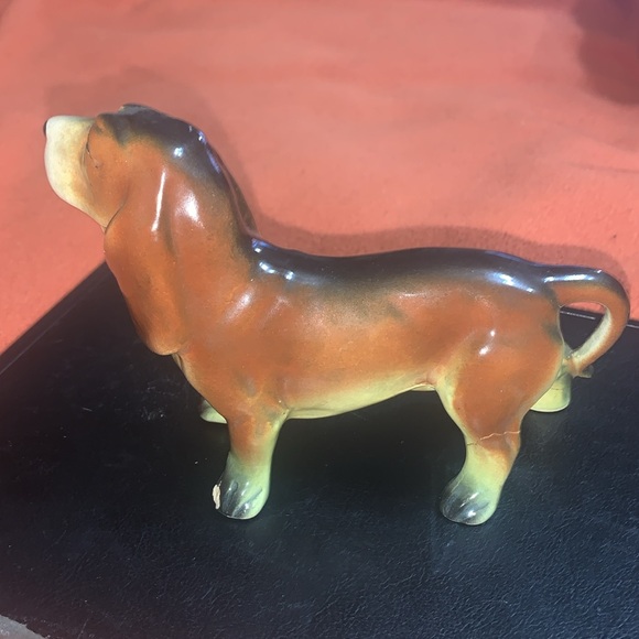Vintage Mid Century Bassett Hound Figurine…needs some love.. - Picture 6 of 8
